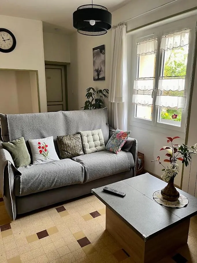 Gite Ensemont Saramon Holiday home